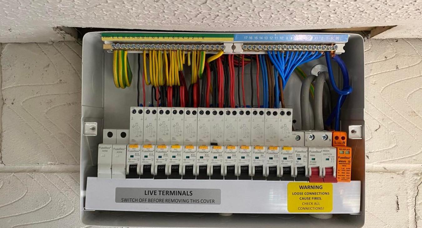  Consumer Unit installation